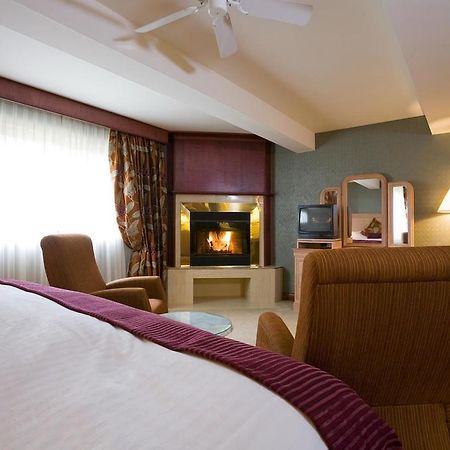 Relais & Chateaux Auberge La Pinsonniere ลามัลแบ ห้อง รูปภาพ