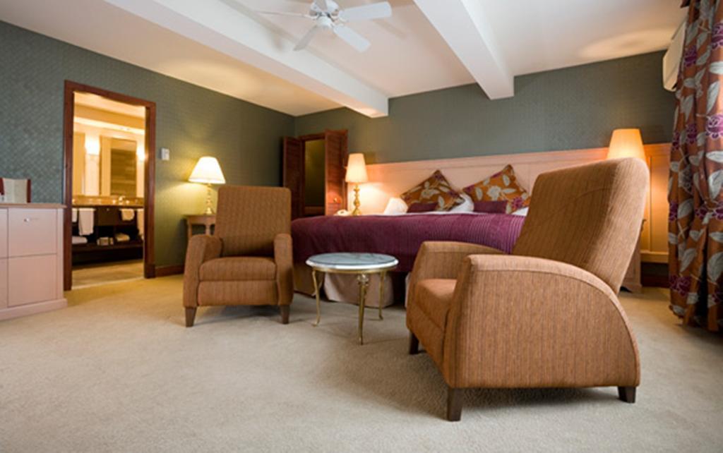 Relais & Chateaux Auberge La Pinsonniere ลามัลแบ ห้อง รูปภาพ